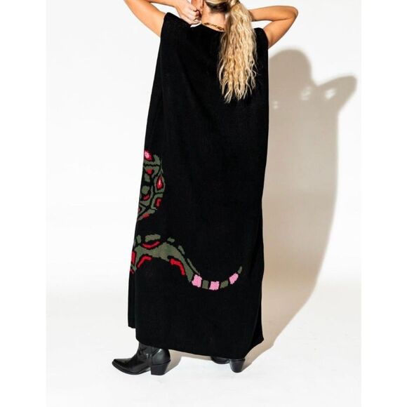 Dressed in LALA Big Reputation Snake Oversized Knit Maxi Dress Women’s S/M - Picture 2 of 10